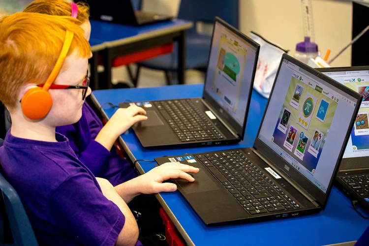 Students on DreamBox Maths 