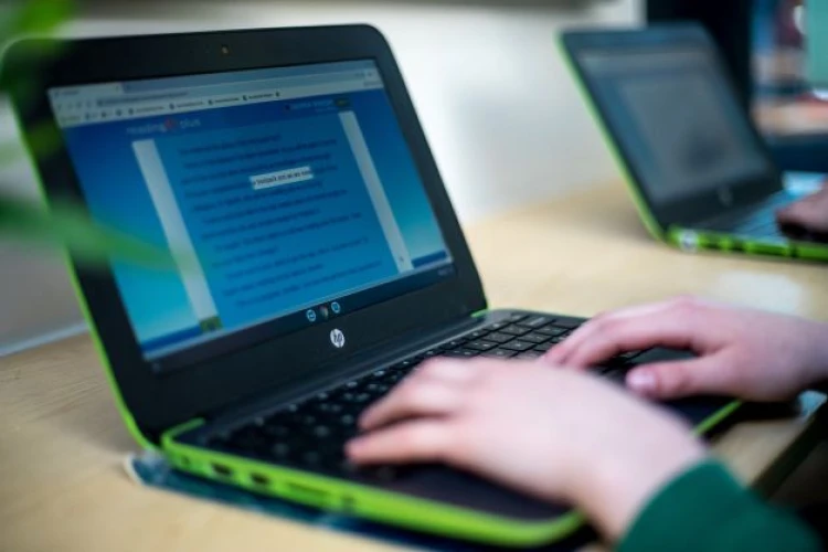 Laptop