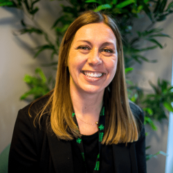 Headshot Image of Ashleigh Sheridan